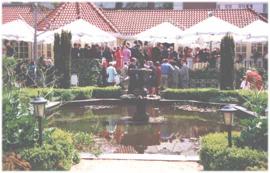 MxxxReceptionOverview.jpg - 29539 Bytes